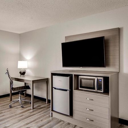 Clarion Pointe On The Lake Clarksville-South Hill West Luaran gambar